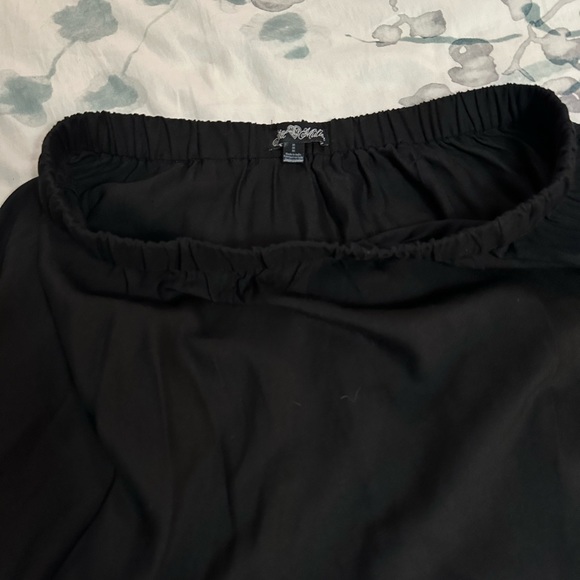 Metal Mulisha black skirt size M. Never worn. - Picture 3 of 3